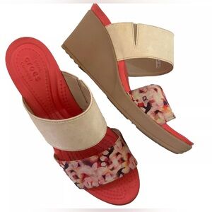 Crocs Women’s Sz 10 Wedge Sandals Leigh II Strap Pink Floral